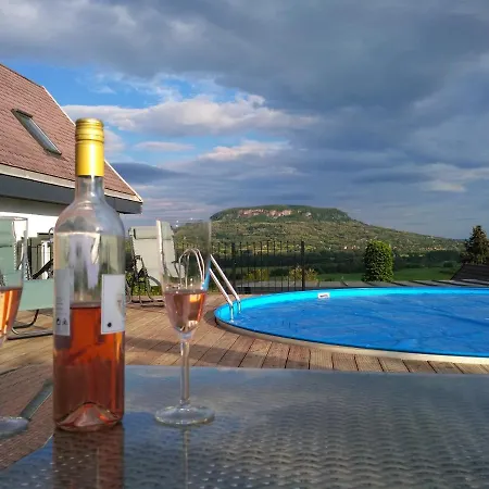 Hébergement de vacances Doka Haz Kisapati